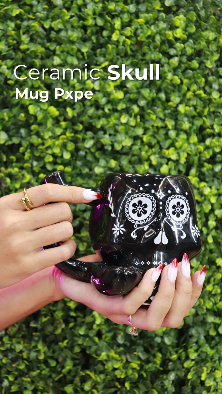 SKULL MUG PIPE CERAMICA